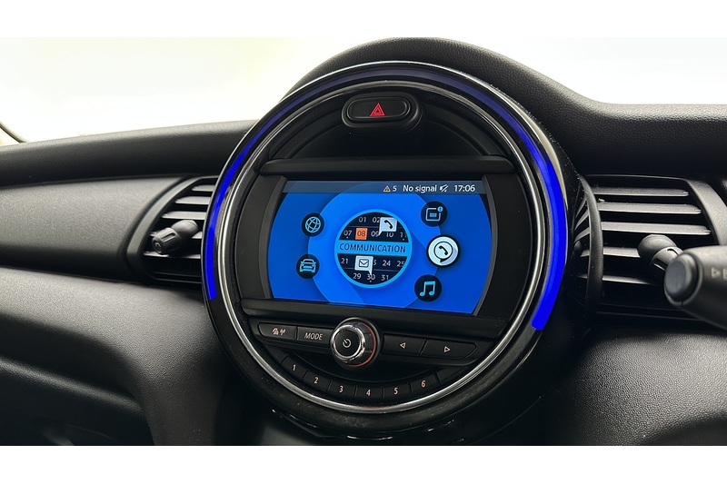 MINI Hatch One - U2978