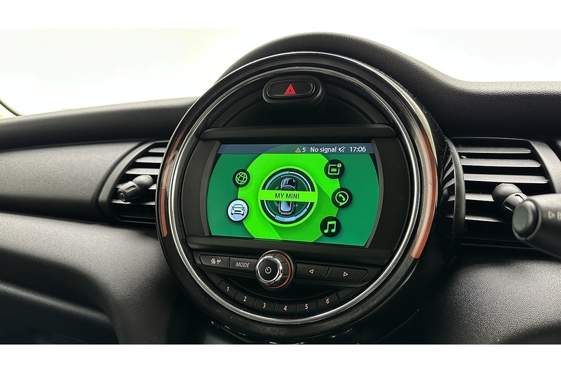 MINI Hatch One - U2978