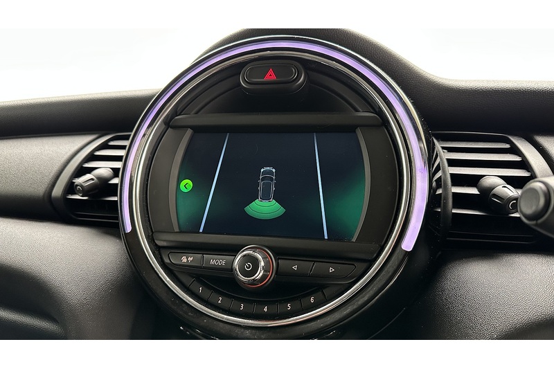 MINI Hatch One - U2978