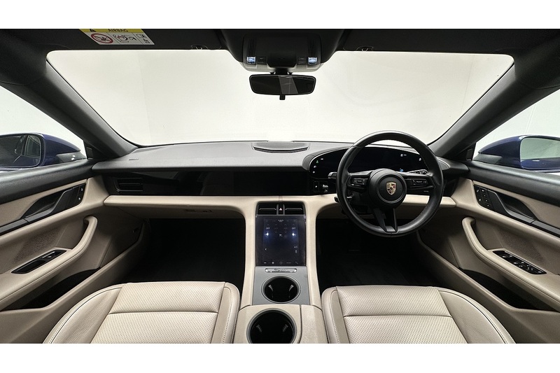 Porsche Taycan Performance Plus - U2980