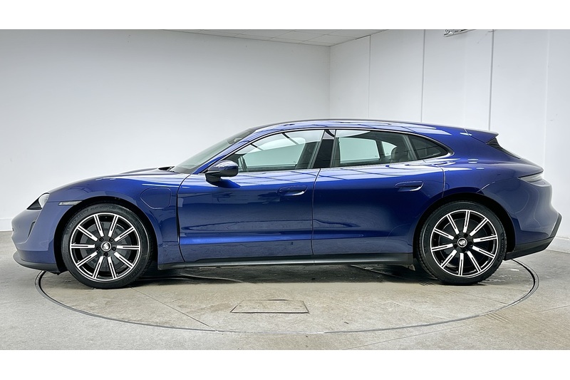Porsche Taycan Performance Plus - U2980