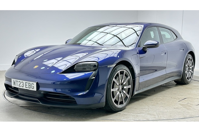 Porsche Taycan Performance Plus - U2980