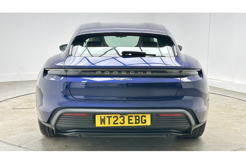 Porsche Taycan Performance Plus - U2980