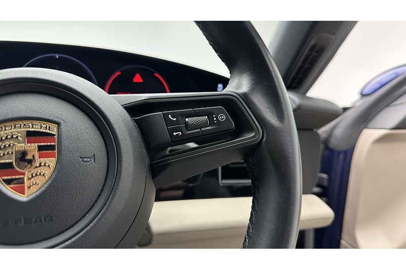 Porsche Taycan Performance Plus - U2980