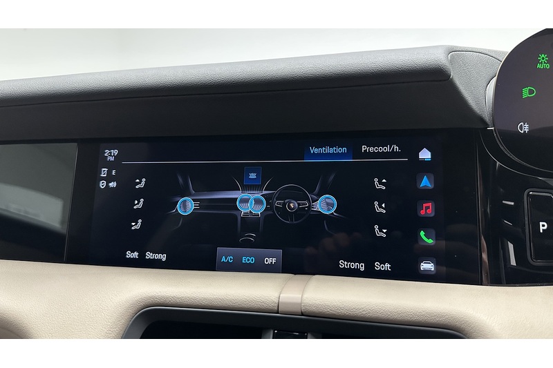 Porsche Taycan Performance Plus - U2980