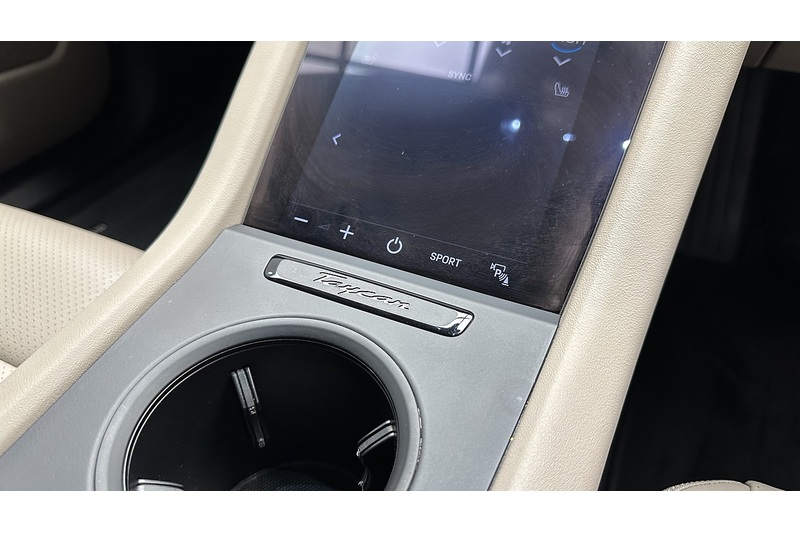 Porsche Taycan Performance Plus - U2980