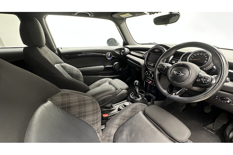 MINI Hatch Cooper S - U2988
