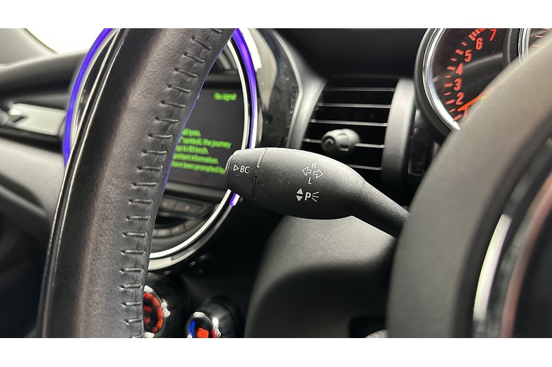 MINI Hatch Cooper S - U2988