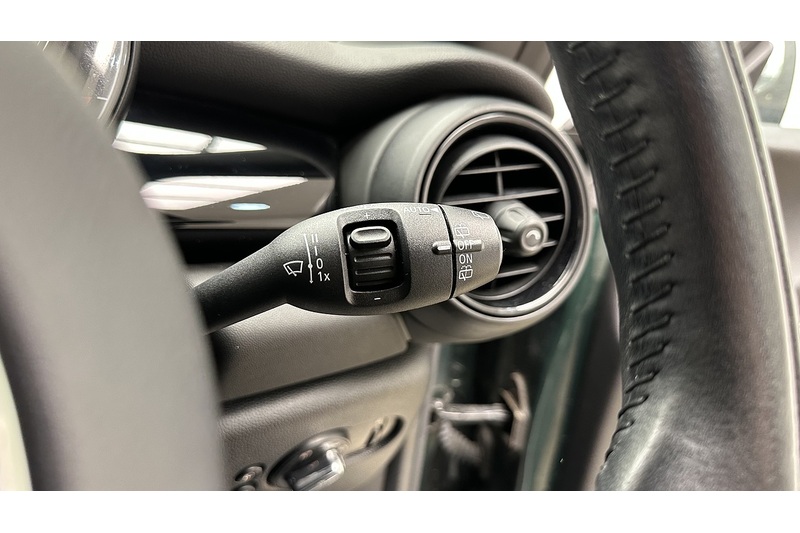 MINI Hatch Cooper S - U2988