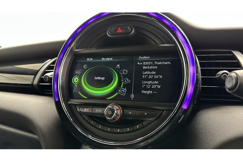 MINI Hatch Cooper S - U2988