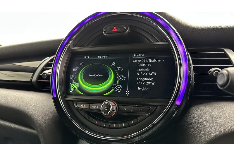 MINI Hatch Cooper S - U2988