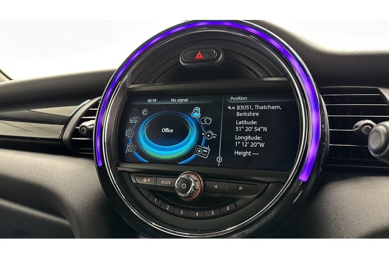 MINI Hatch Cooper S - U2988