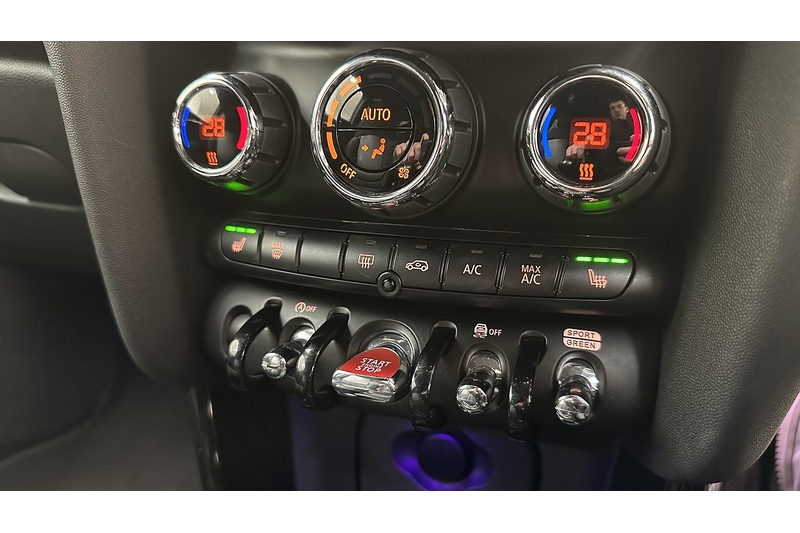 MINI Hatch Cooper S - U2988