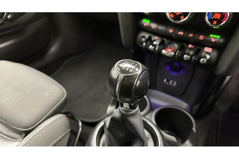 MINI Hatch Cooper S - U2988