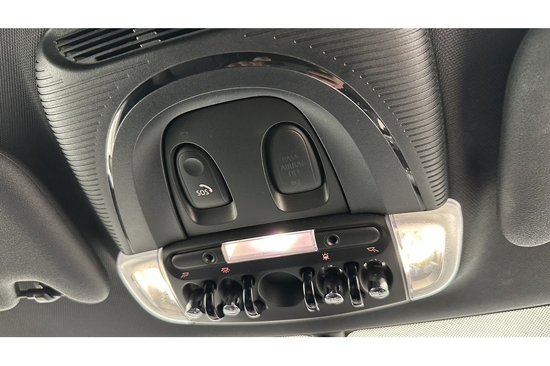 MINI Hatch Cooper S - U2988