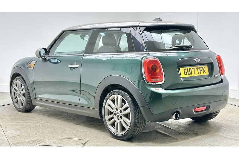 MINI Hatch Cooper Seven - U2990