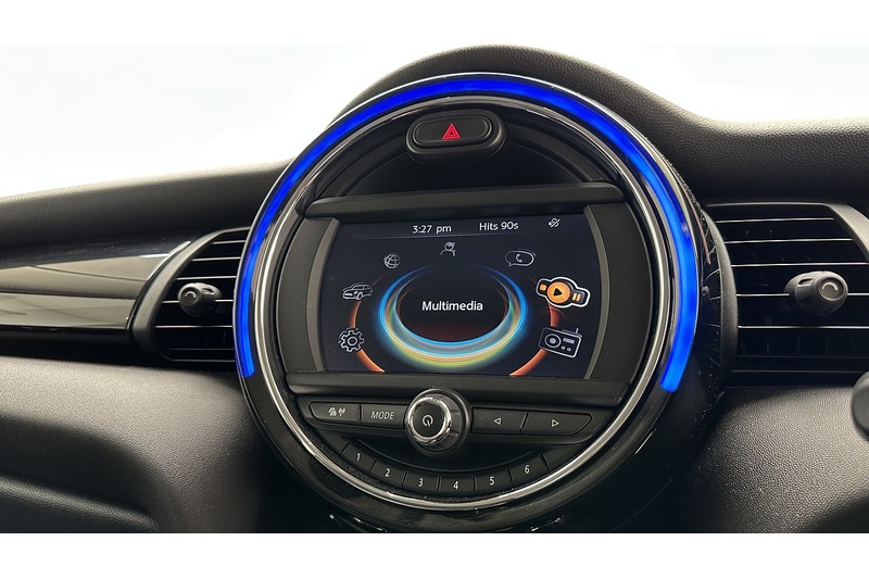 MINI Hatch Cooper Seven - U2990