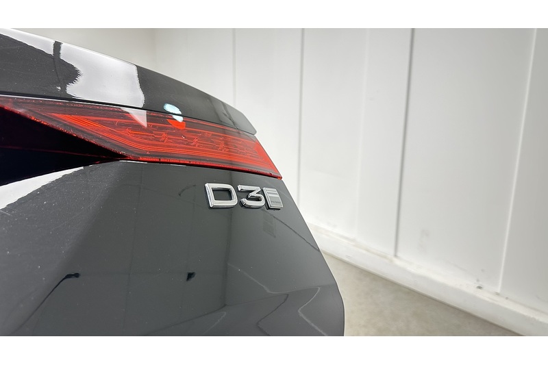 Volvo V60 D3 Inscription Pro - U2999