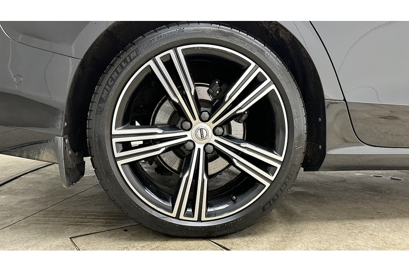 Volvo V60 D3 Inscription Pro - U2999
