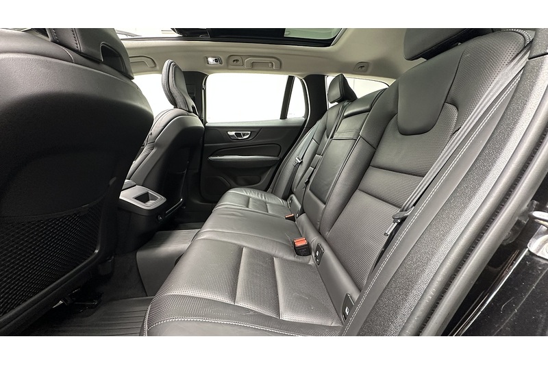 Volvo V60 D3 Inscription Pro - U2999
