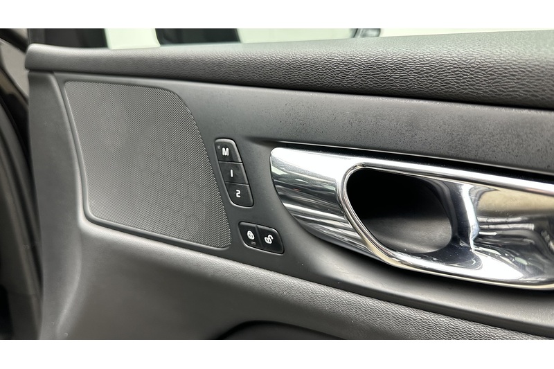 Volvo V60 D3 Inscription Pro - U2999