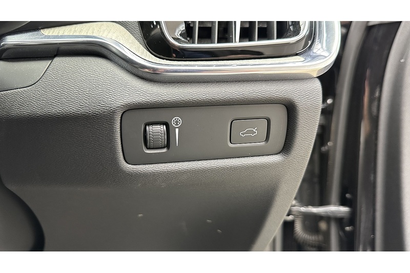 Volvo V60 D3 Inscription Pro - U2999