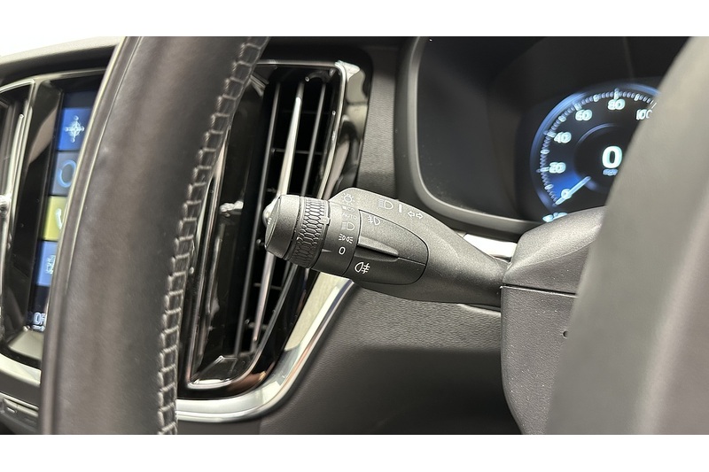Volvo V60 D3 Inscription Pro - U2999