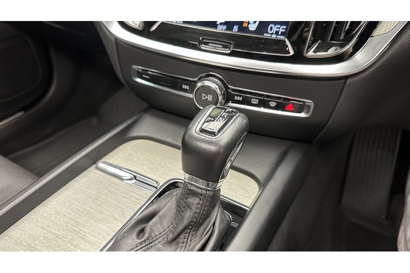 Volvo V60 D3 Inscription Pro - U2999