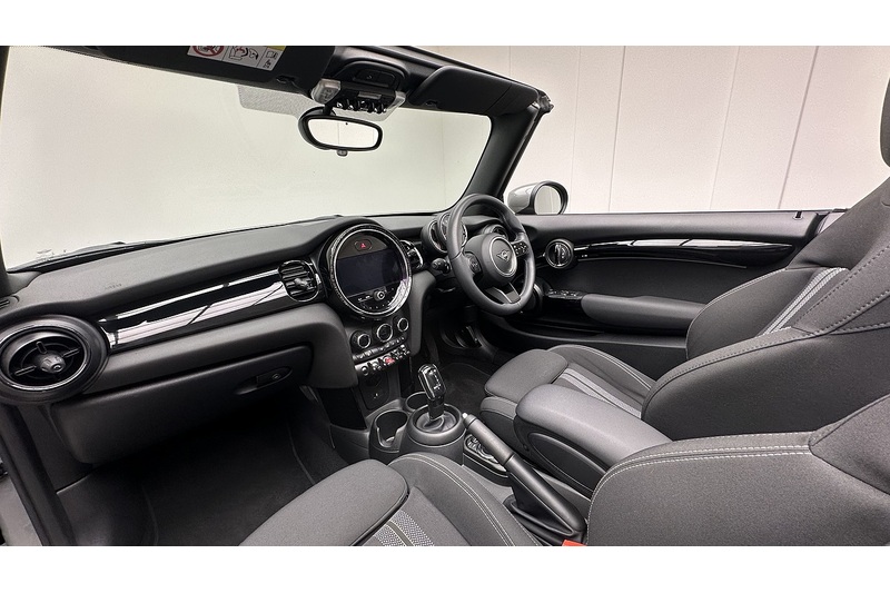 MINI Convertible Cooper S Classic - U300
