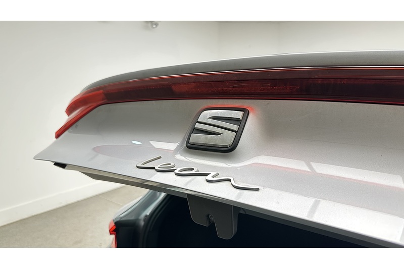 SEAT Leon TSI EVO SE Dynamic - U3008