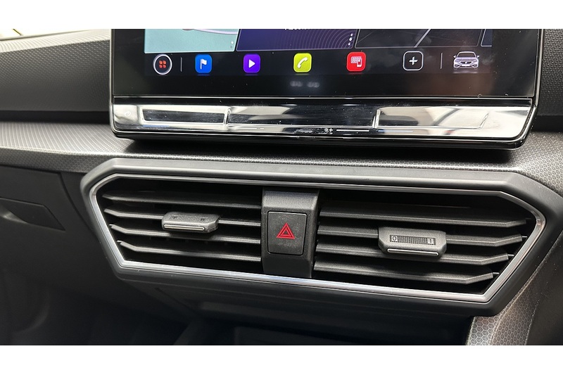 SEAT Leon TSI EVO SE Dynamic - U3008