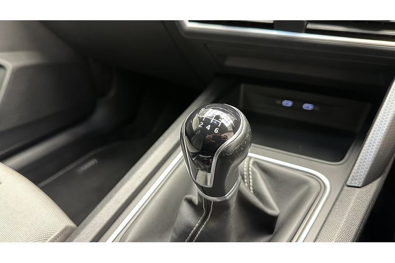 SEAT Leon TSI EVO SE Dynamic - U3008