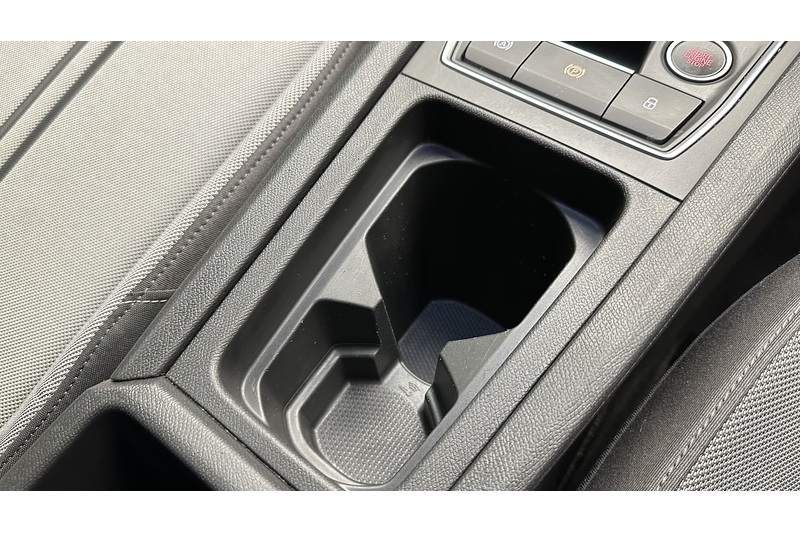 SEAT Leon TSI EVO SE Dynamic - U3008