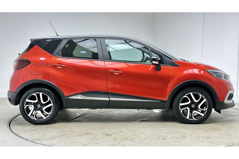 Renault Captur TCe ENERGY Iconic - U3011