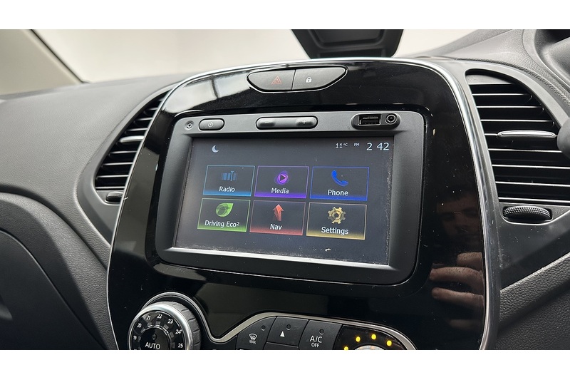 Renault Captur TCe ENERGY Iconic - U3011