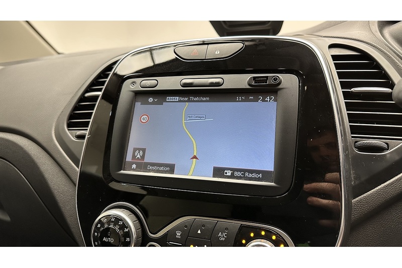 Renault Captur TCe ENERGY Iconic - U3011