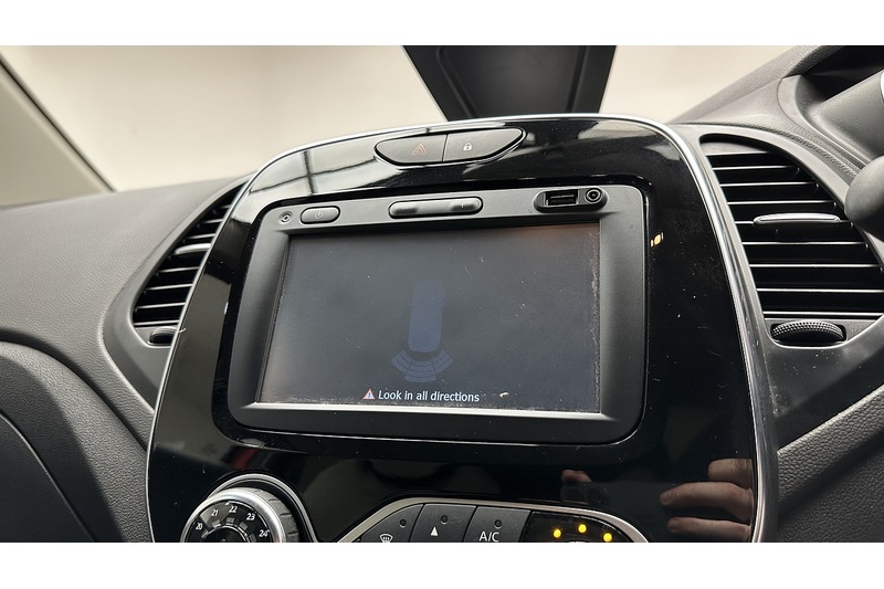 Renault Captur TCe ENERGY Iconic - U3011