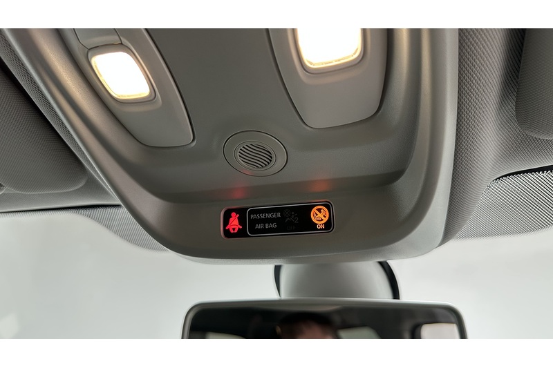 Renault Captur TCe ENERGY Iconic - U3011