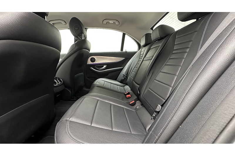 Mercedes-Benz E Class E220d SE - U3016