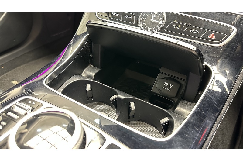 Mercedes-Benz E Class E220d SE - U3016