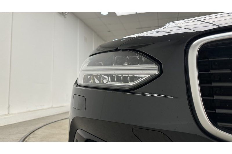 Volvo S90 D4 R-Design Pro - U3017