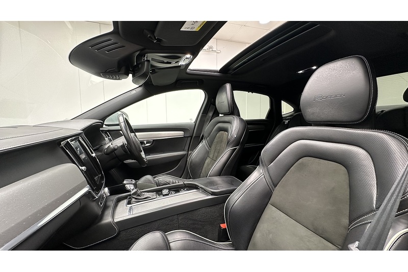 Volvo S90 D4 R-Design Pro - U3017