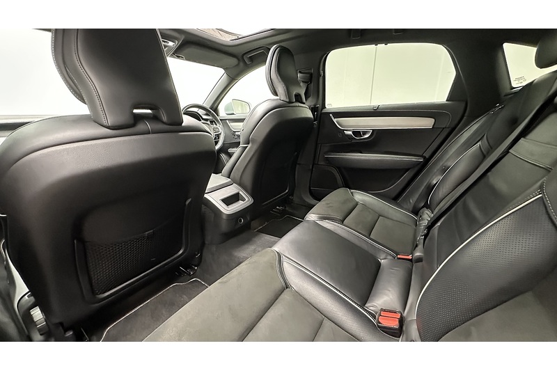 Volvo S90 D4 R-Design Pro - U3017