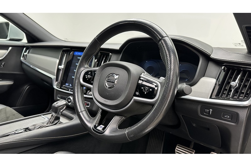 Volvo S90 D4 R-Design Pro - U3017