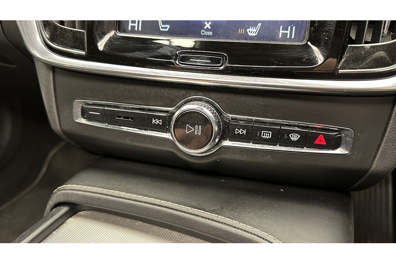 Volvo S90 D4 R-Design Pro - U3017