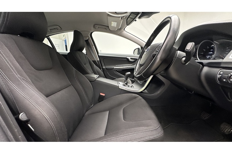 Volvo S60 T3 Business Edition - U3020