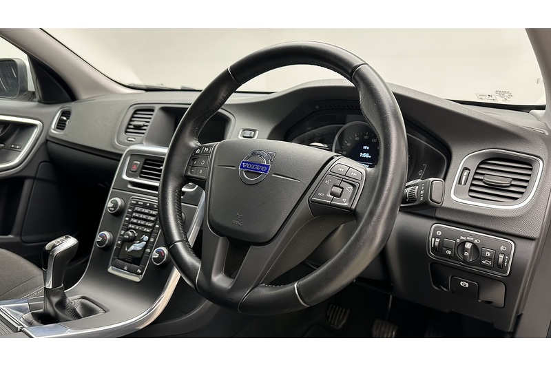 Volvo S60 T3 Business Edition - U3020