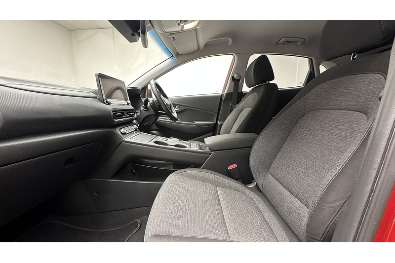 Hyundai KONA Premium - U3036