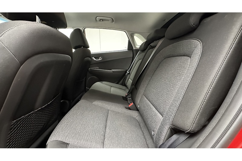Hyundai KONA Premium - U3036