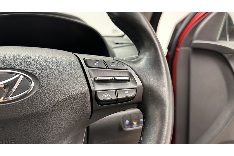 Hyundai KONA Premium - U3036